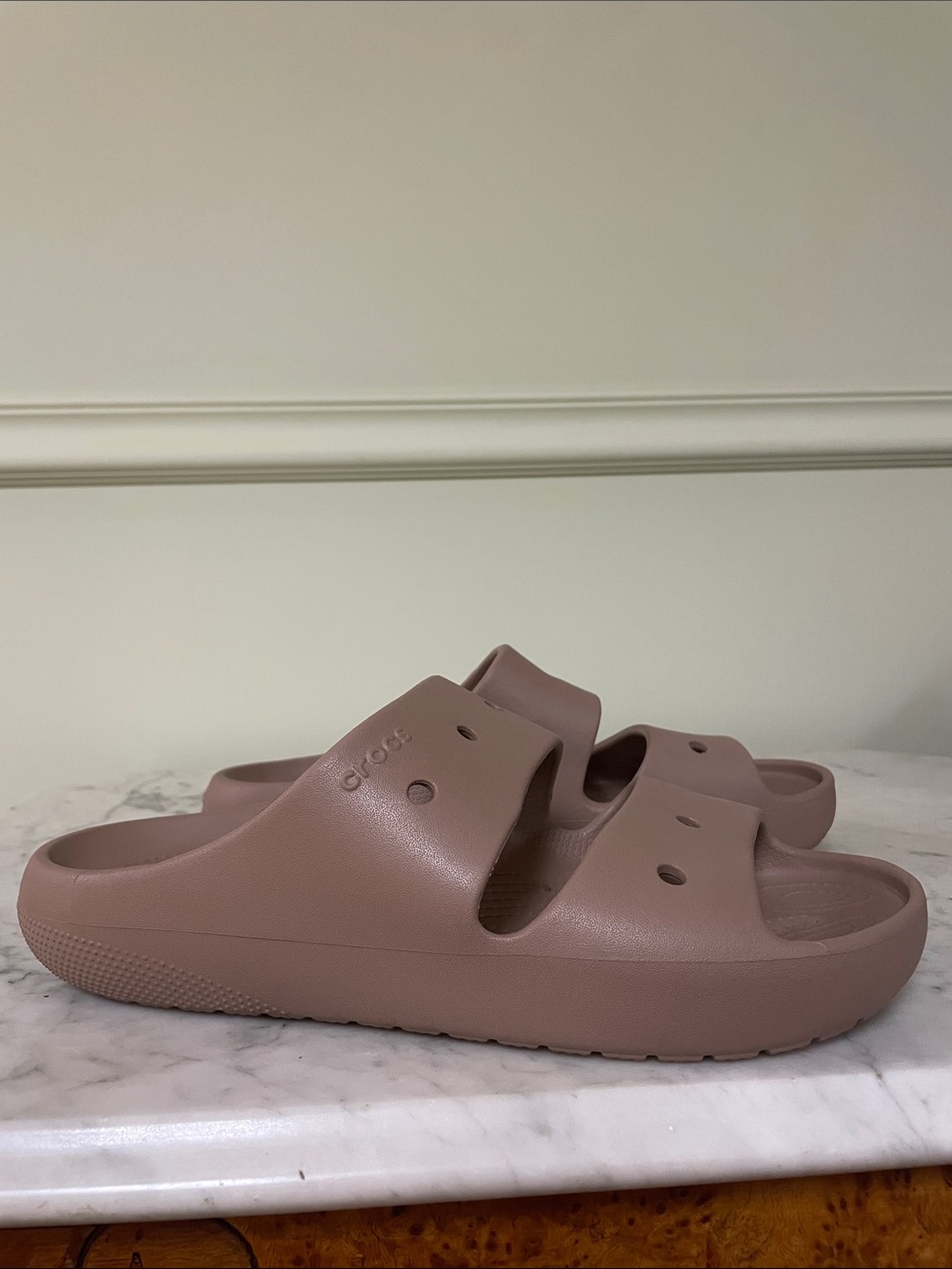 Crocs Men’s Classic V2 Slide Sandals - Size 11